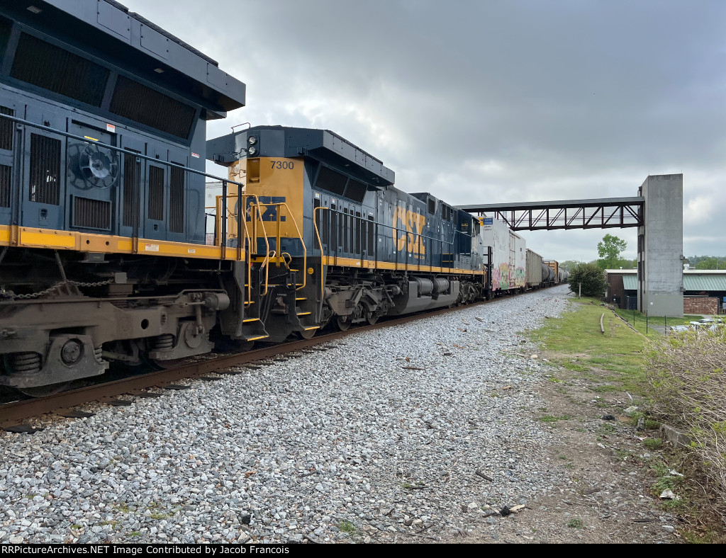 CSX 7300